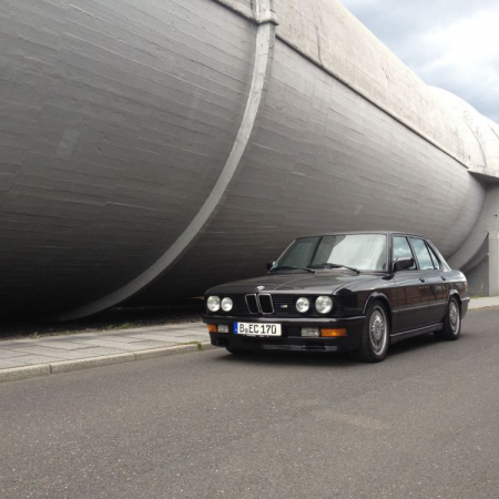 BMW E28 M5(M88) Turbo